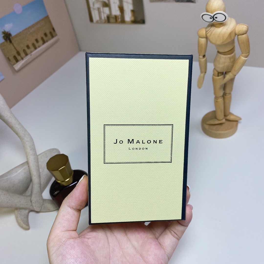 Jo Malone perfume